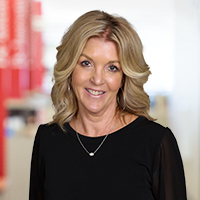 Lesley Graham Headshot